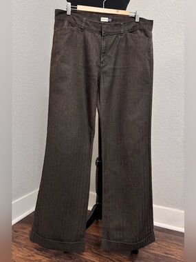 GAP Women’s Vintage Flare Trousers Dark Brown Minor Distressing On Hem